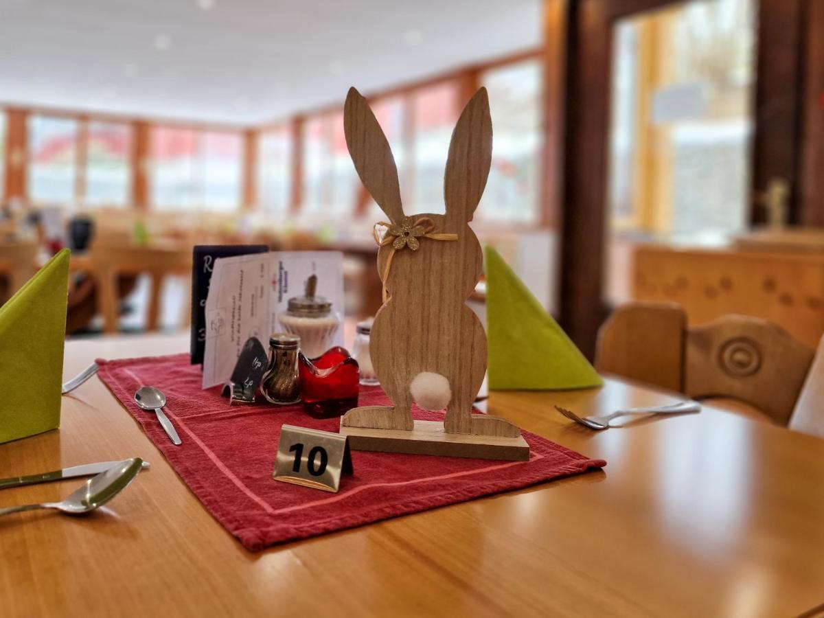 Ferien Vom Ich, Bayerischer Wald, Hotel & Restaurant Neukirchen  Exterior foto