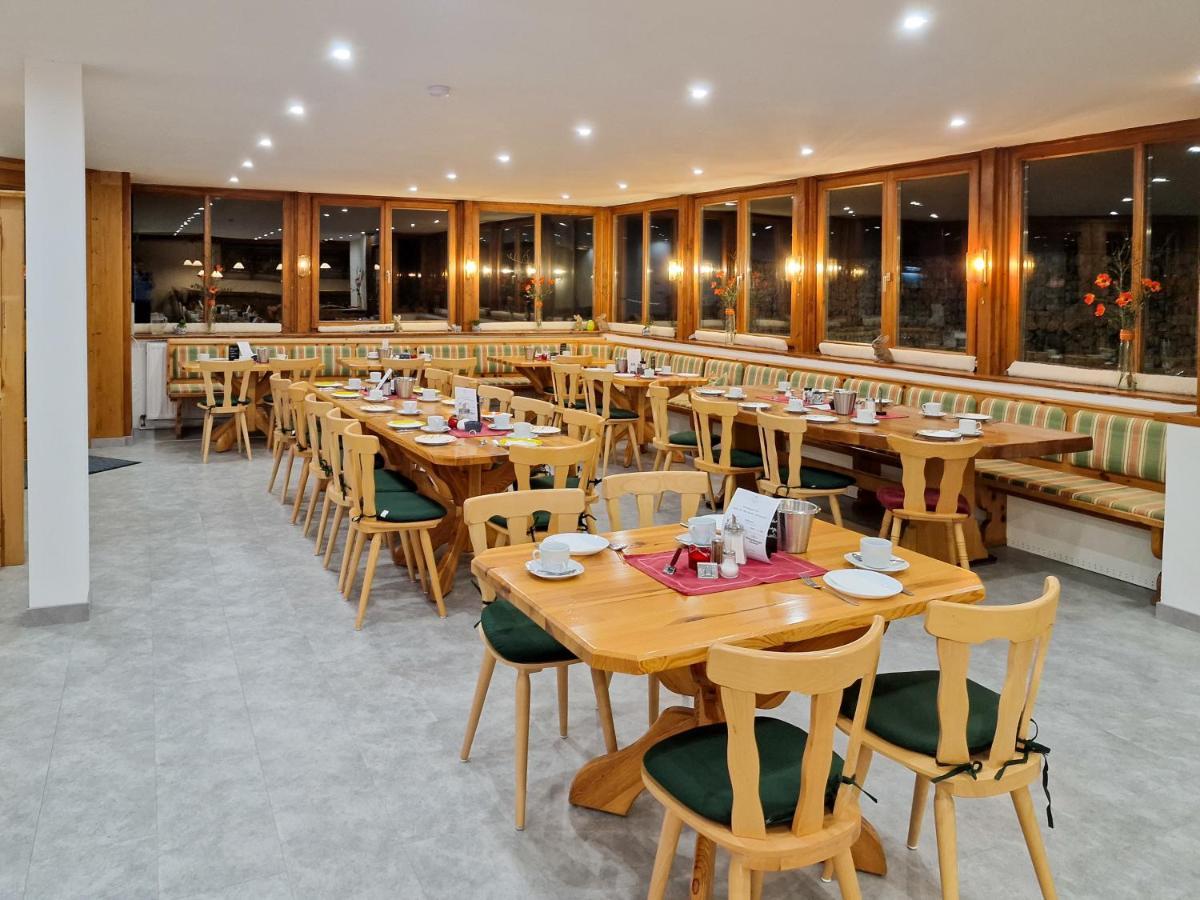 Ferien Vom Ich, Bayerischer Wald, Hotel & Restaurant Neukirchen  Exterior foto