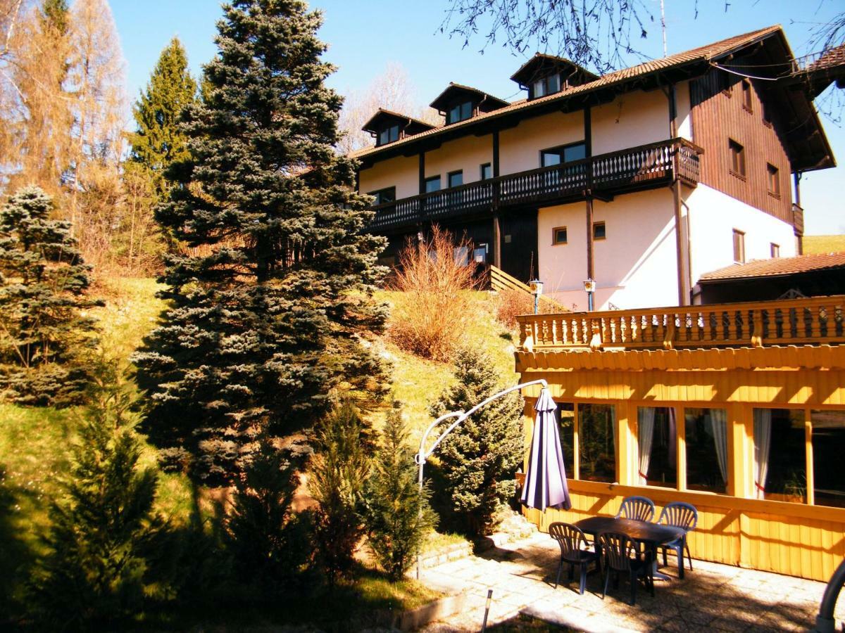 Ferien Vom Ich, Bayerischer Wald, Hotel & Restaurant Neukirchen  Exterior foto